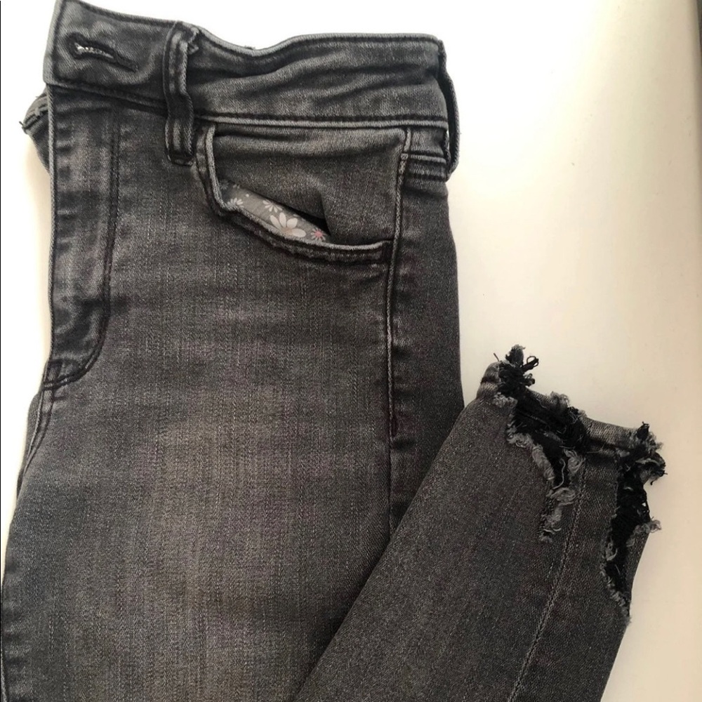 ❌SOLD❌ •NEW• AE High-Rise Jeans